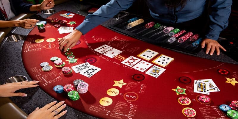 Luật chơi poker nohu78